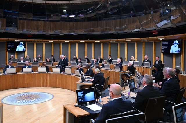 Senedd 