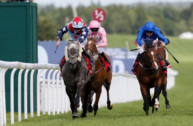 Master The World gives David Elsworth a second string to his bow at York