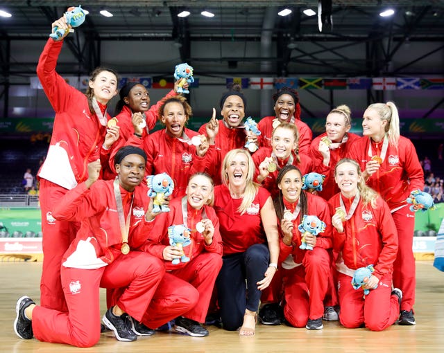 Tracey Neville, centre, led England to Commonwealth Games netball gold