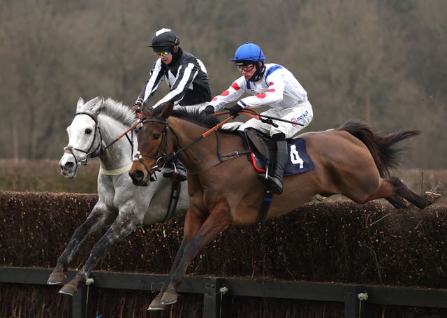 War Lord (left) in action at Lingfield