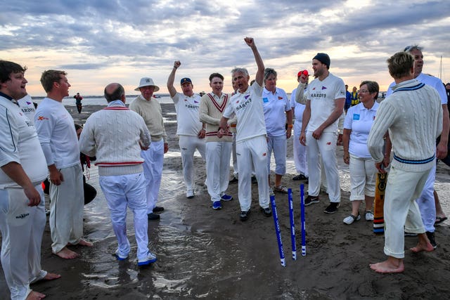 Bramble Bank cricket match
