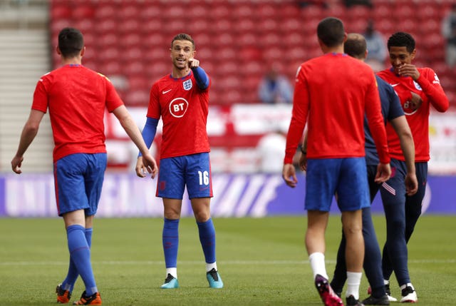 Boos show the need for England to keep taking the knee – Jordan Henderson PLZ Soccer Boos show the need for England to keep taking the knee – Jordan Henderson PLZ Soccer