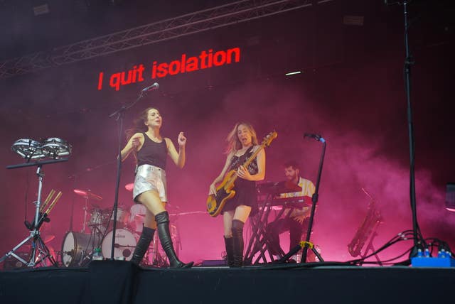Haim on stage