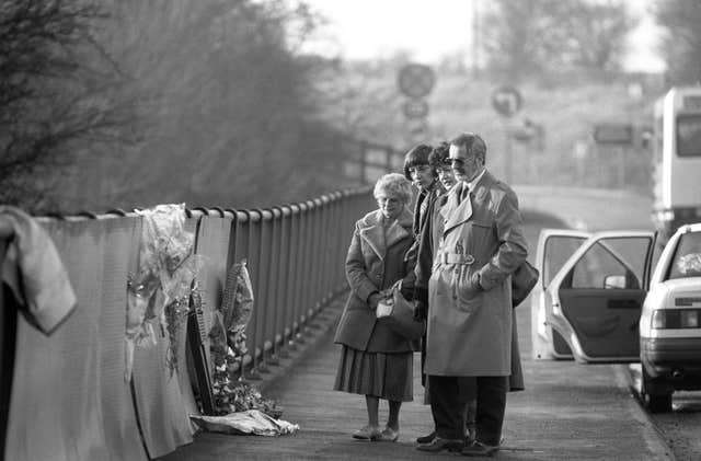 Disasters and Accidents – Kegworth Air Crash – M1 – Leicestershire