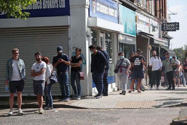 Experts have called for a delay to lockdown easing to allow more people to get vaccinated, with some centres now opening up to those aged over 18