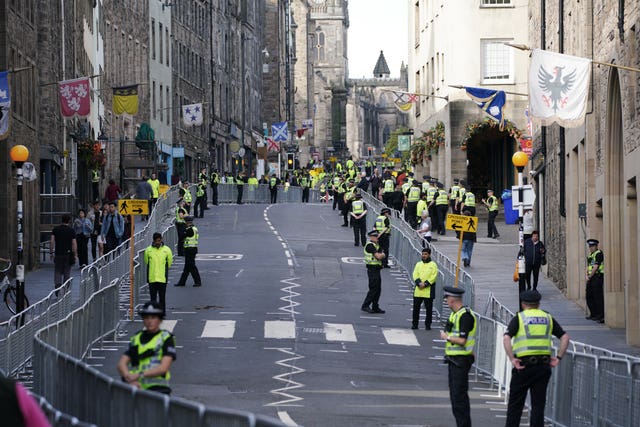 Police on the Royal Mile