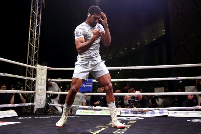 Anthony Joshua takes part in a public work-out on Tuesday