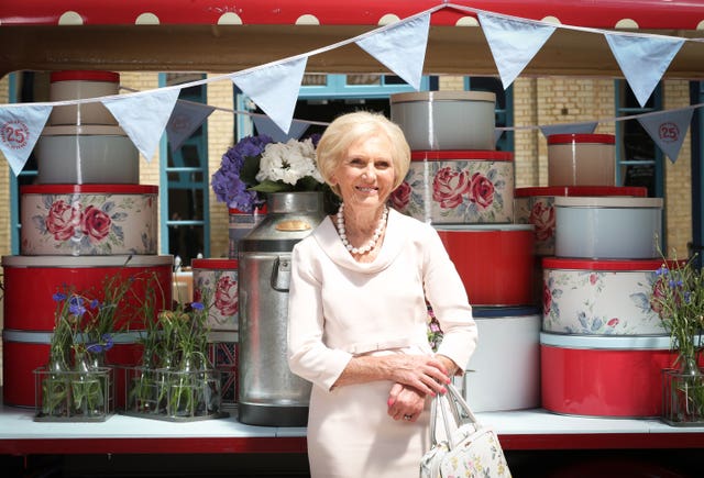 Cath Kidston Largest Cream Tea Party