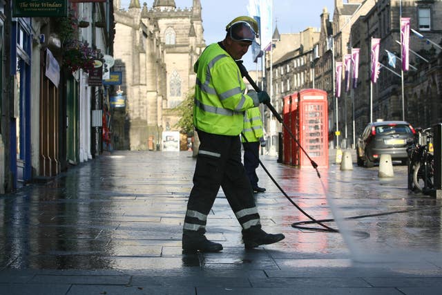 Council organises cleanup