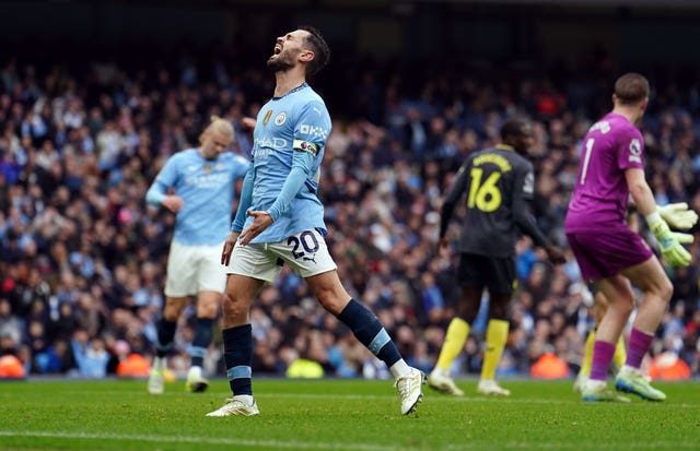 Bernardo Silva rues a missed chance