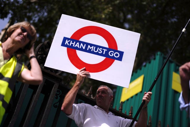 Anti-Ulez protesters in Parliament Square, London in 2023