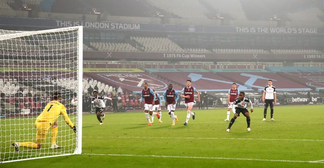 Fulham's Ademola Lookman was left red faced when his panenka in stoppage time at West Ham was easily saved by Lukasz Fabianski in a painful 1-0 defeat