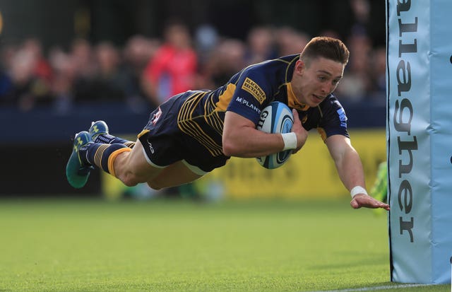Worcester wing Josh Adams