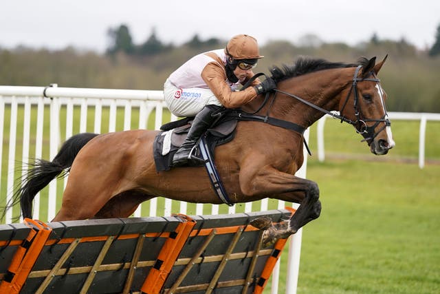 Faivoir in action at Newbury