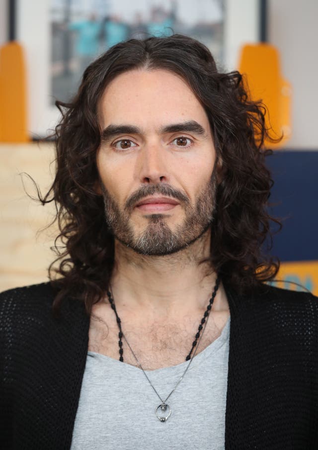 russell brand sent me cake to judge after celebrity bake off –