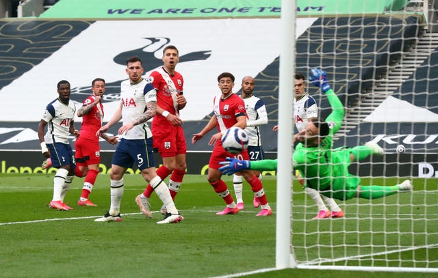 Tottenham Hotspur 2 - 1 Southampton: Ryan Mason makes winning start as Spurs’ focus switches back to Premier League