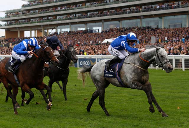 Robert Winston wins the 2017 Qipco British Champions Sprint at Ascot on Librisa Breeze