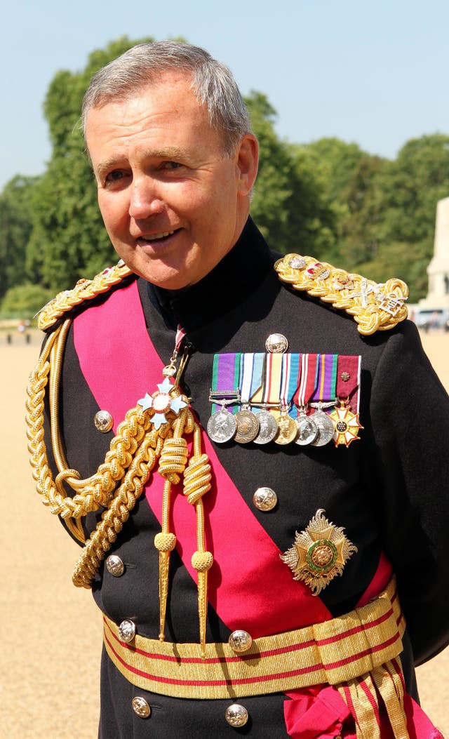 Change of head for UK armed forces