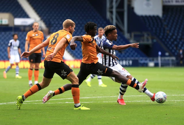 Grady Diangana (right) put the game beyond Hull 