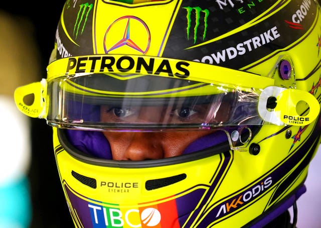 The seven-time world champion removed his nose stud ahead of first practice