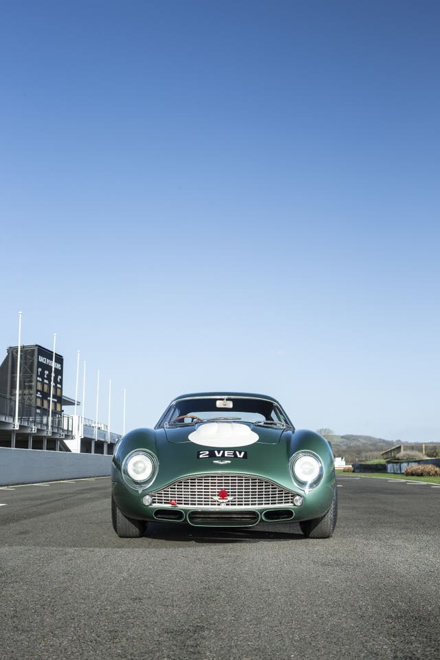 Famous Aston Martin to be auctioned