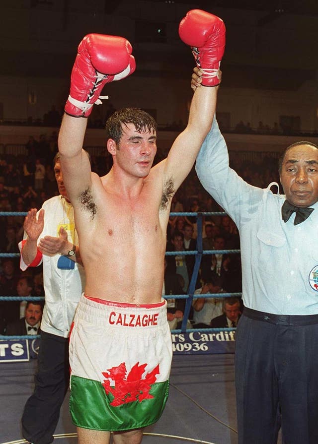 BOXING Calzaghe/arms raised