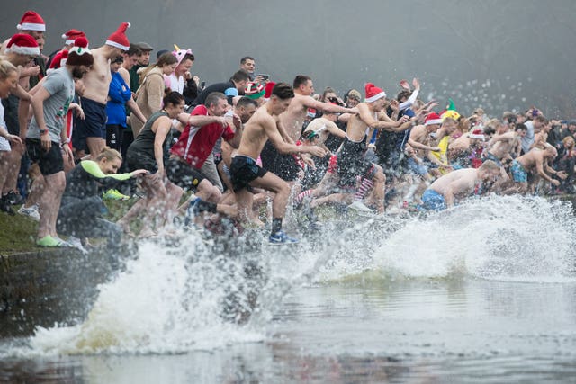 Christmas Day swim – Sutton COldfield