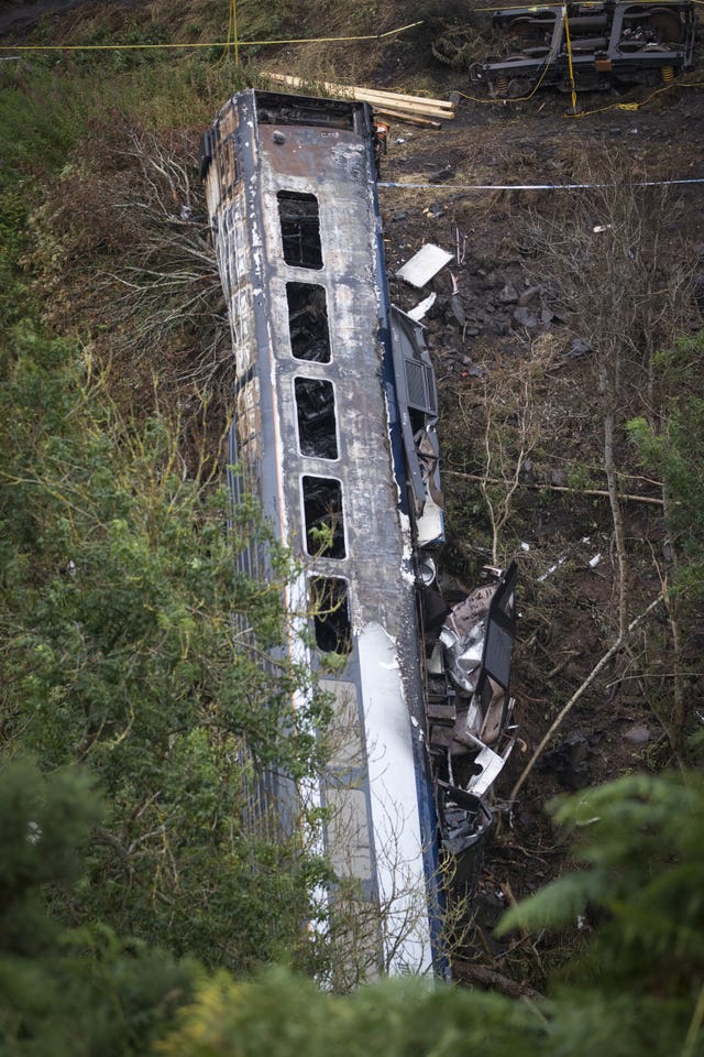 Train derailed at Stonehaven