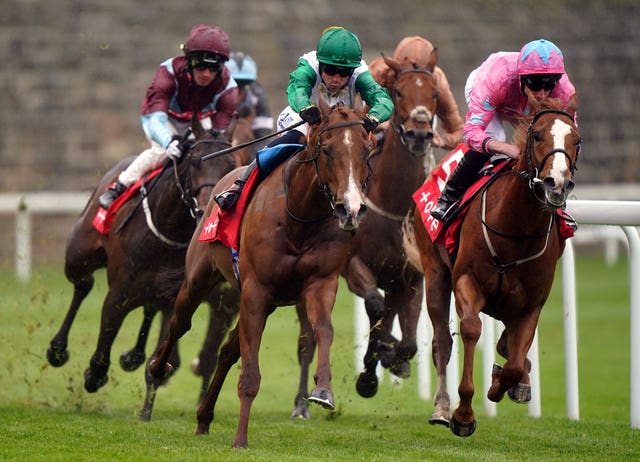 Live In The Dream was on the mark again at Chester