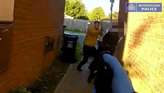 Body cam image of a police officer being attacked during the pursuit and arrest of Marcus Arduini Monzo