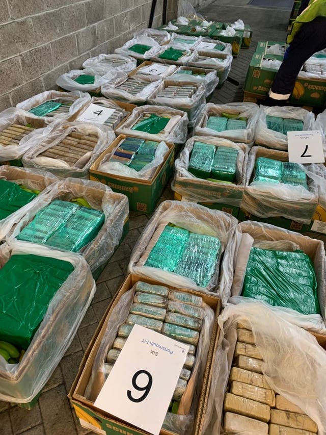 2.3 tonnes of cocaine seized in consignment of bananas
