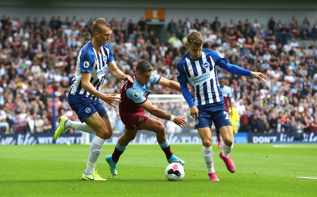 Javier Hernandez was often outmuscled in the first half 