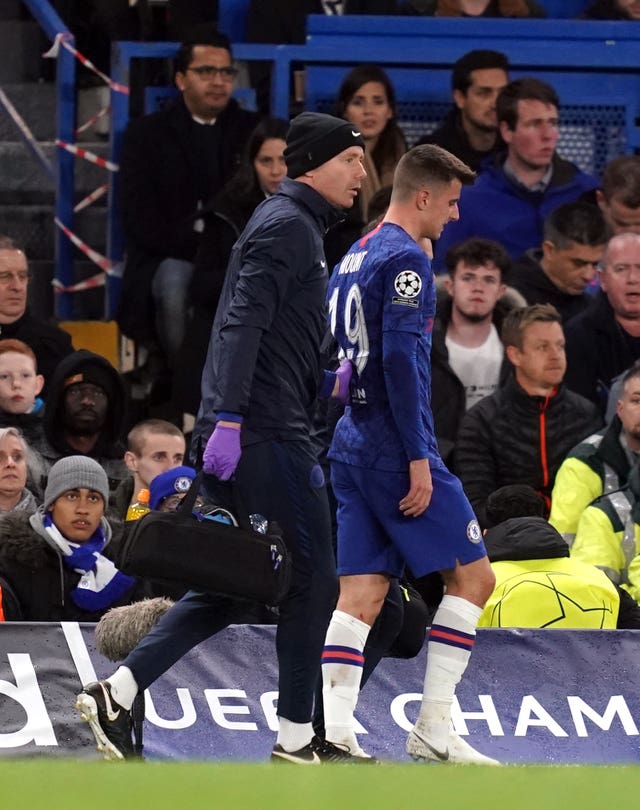 Mason Mount walks off the pitch against Ajax