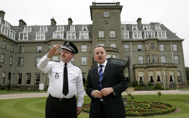Former Tayside Chief Constable John Vine and Jack McConnell