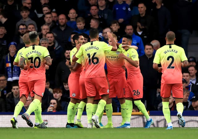 Manchester City closed the gap on Liverpool