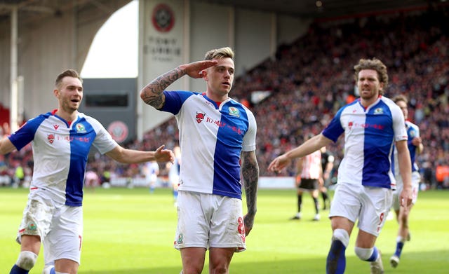 Last-gasp Tommy Doyle stunner sends Sheffield United into FA Cup semi-finals