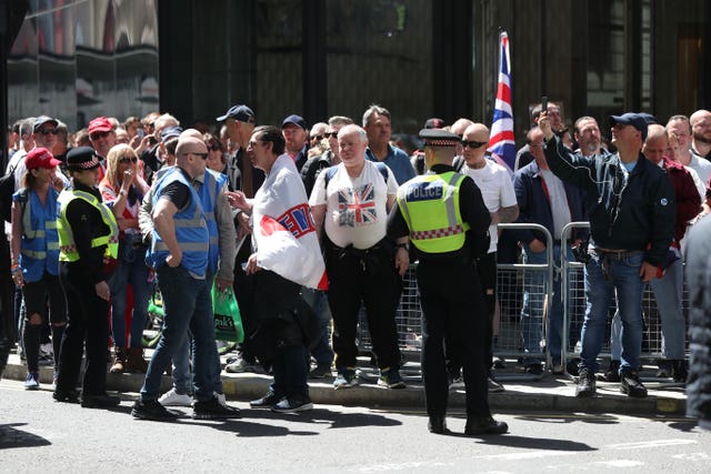 Tommy Robinson supporters