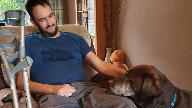 Pc Gareth Phillips to recover at home