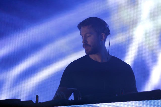 Calvin Harris performing