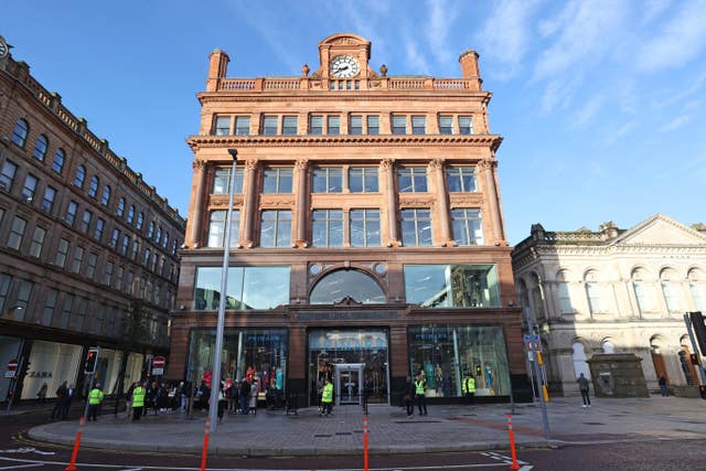 Primark Bank Buildings reopening