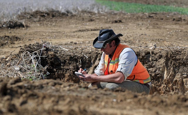 WW2 US aviator excavation