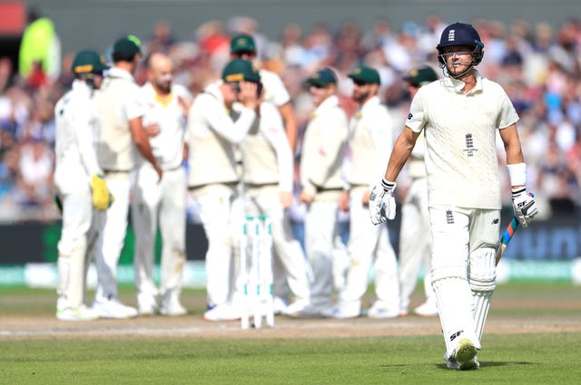 Joe Denly walks off after being dismissed