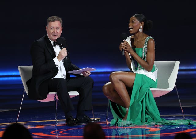 Judge Piers Morgan interviews semi-finalist Miss Nigeria, Nyekachi Douglas