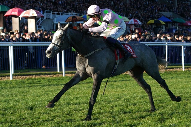 Lossiemouth at Leopardstown 