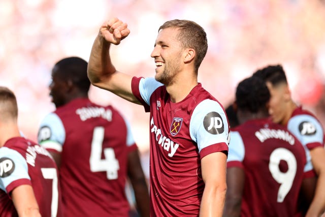 West Ham 2-2 Newcastle: Mohammed Kudus' first Premier League goal earns  Hammers last-minute draw, Football News