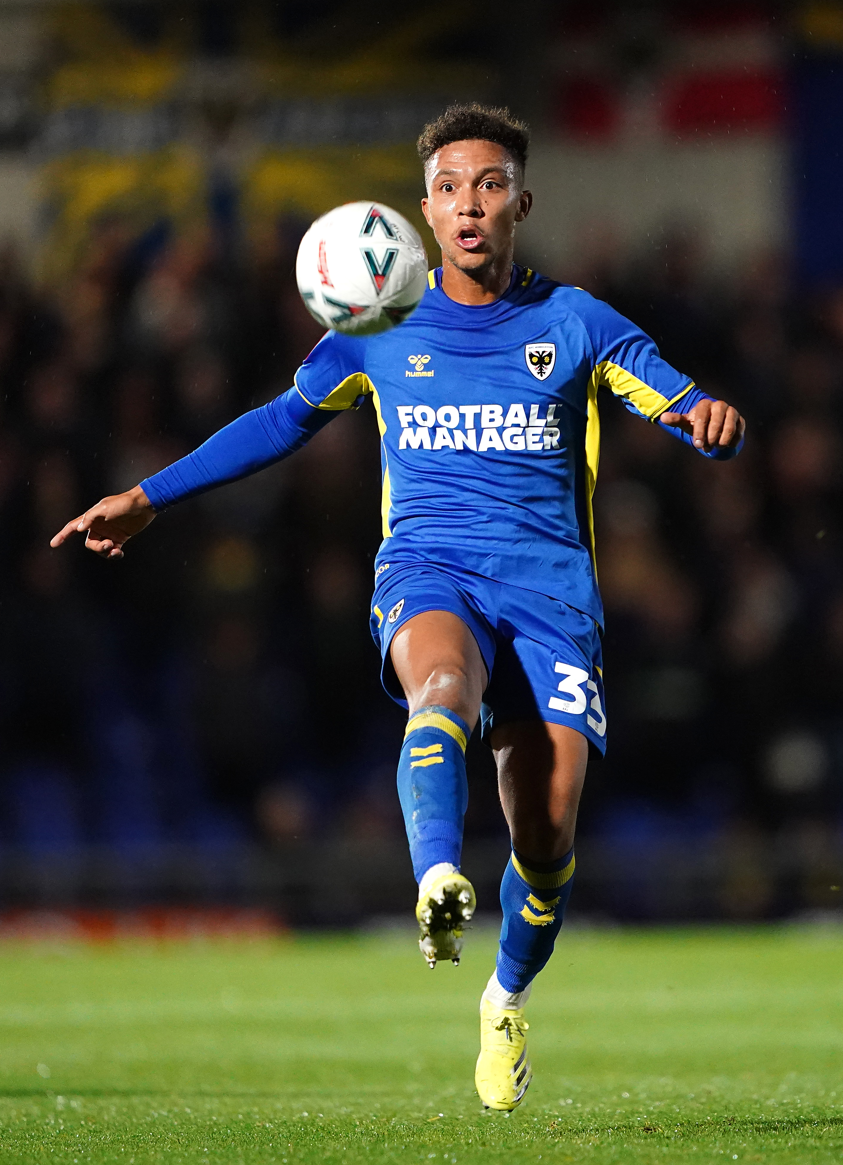 格里姆斯比 1-0 亚足联温布尔登：早早进球让水手队获胜