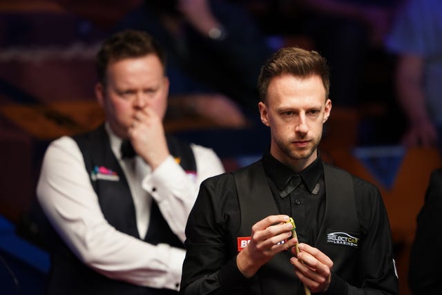 There was little to separate Judd Trump, right, and Shaun Murphy