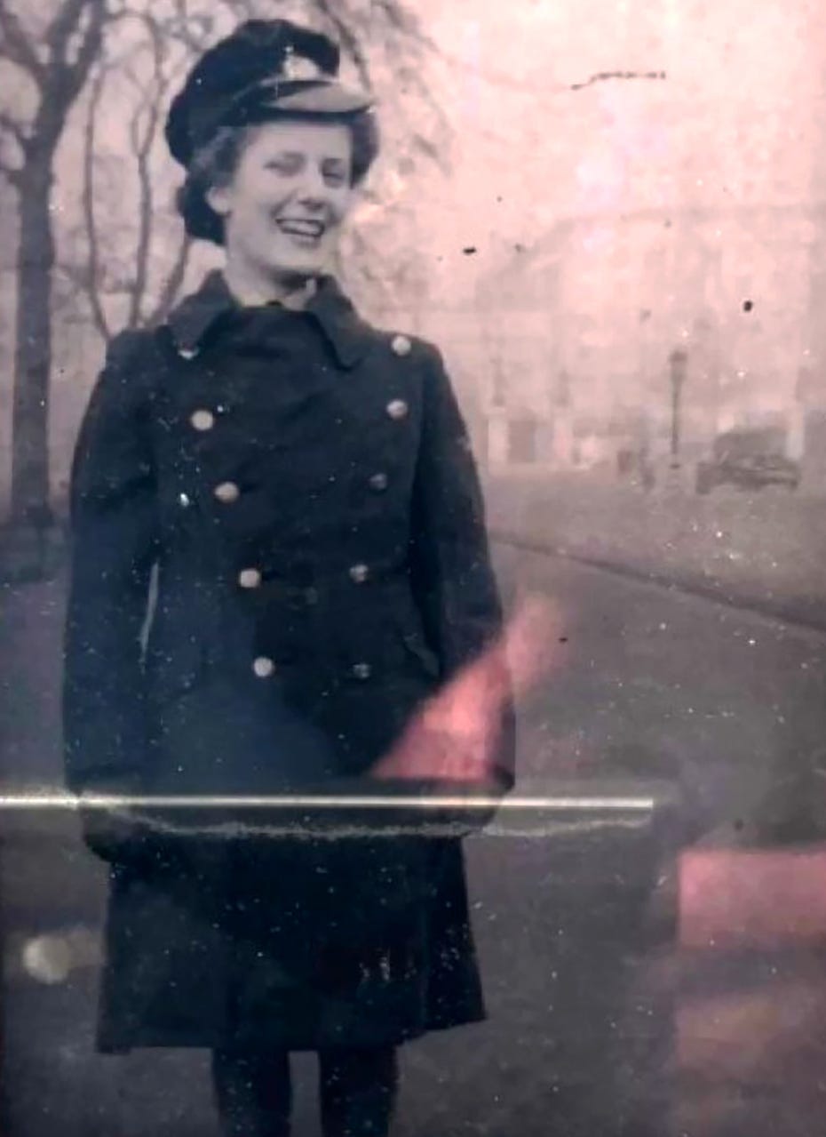 100yearold woman receives medal for work on Second World War