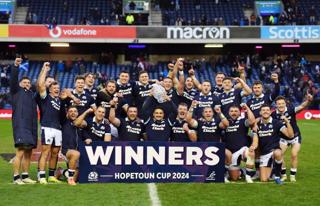 Scotland players with the Hopetoun Cup trophy