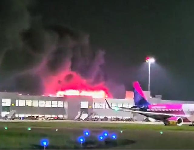 Luton Airport fire